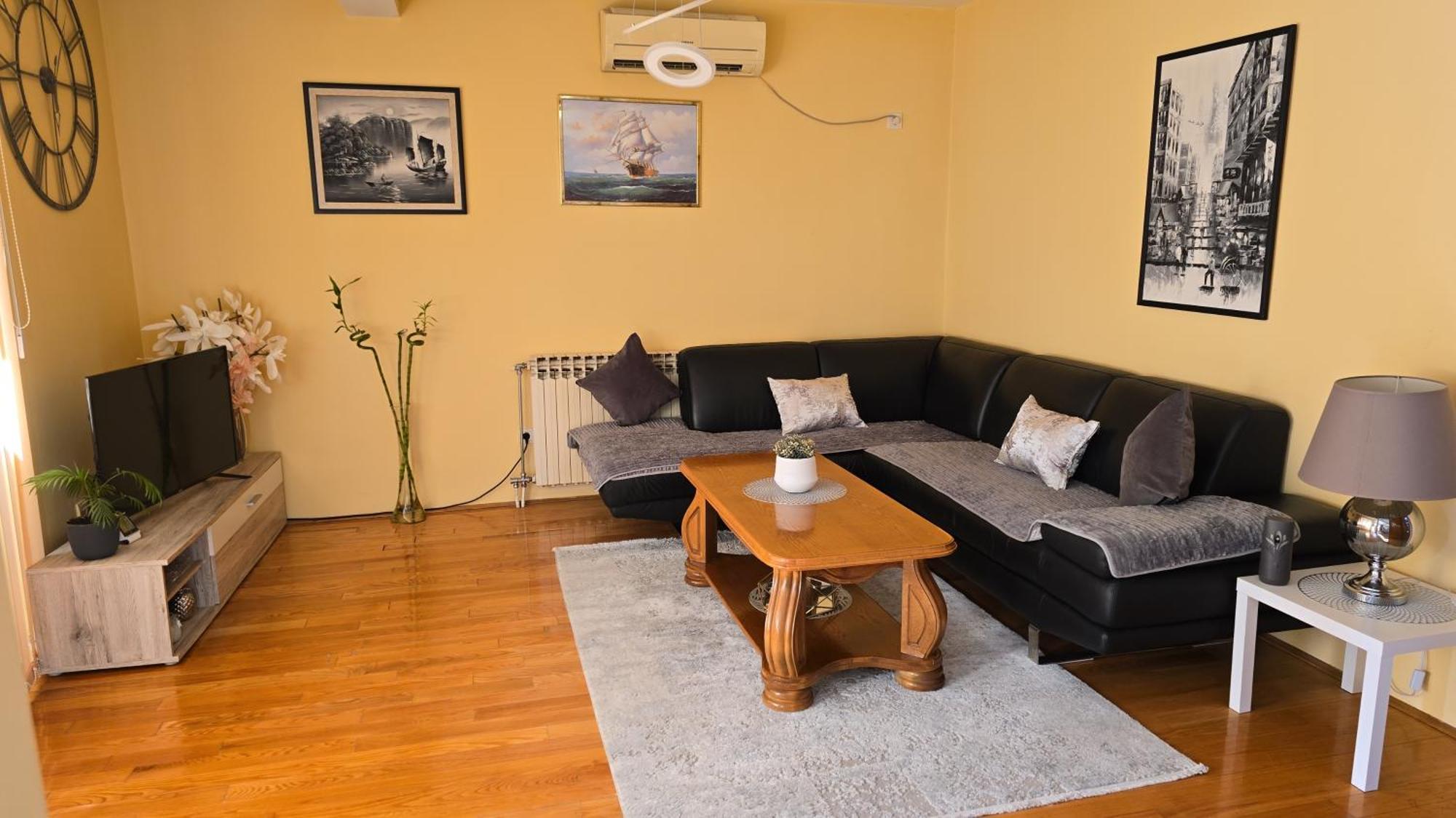 Family Apartment-Dilorena بار المظهر الخارجي الصورة