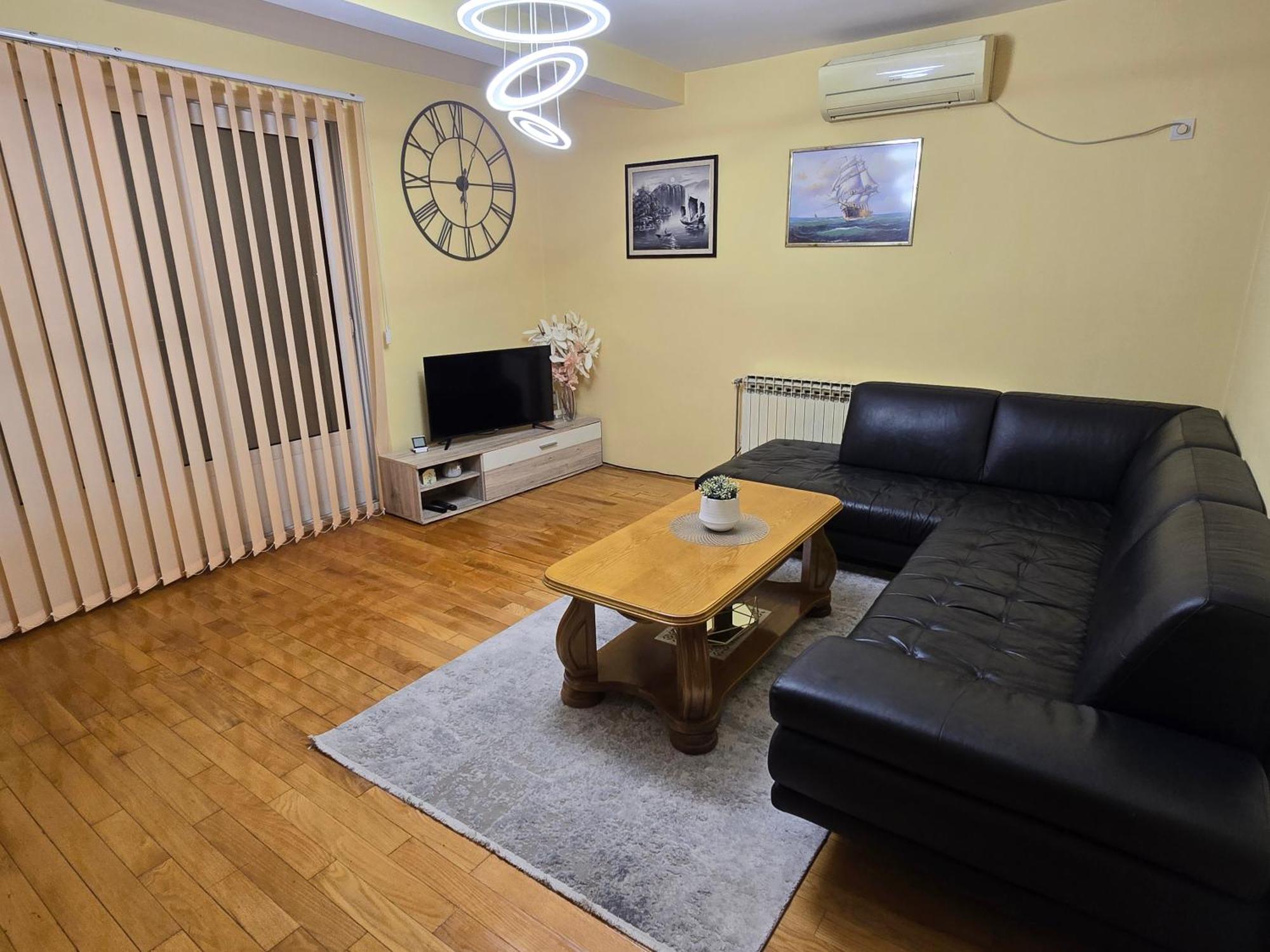 Family Apartment-Dilorena بار المظهر الخارجي الصورة